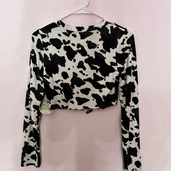Altar'd State Tops - cropped long sleeve cow print top